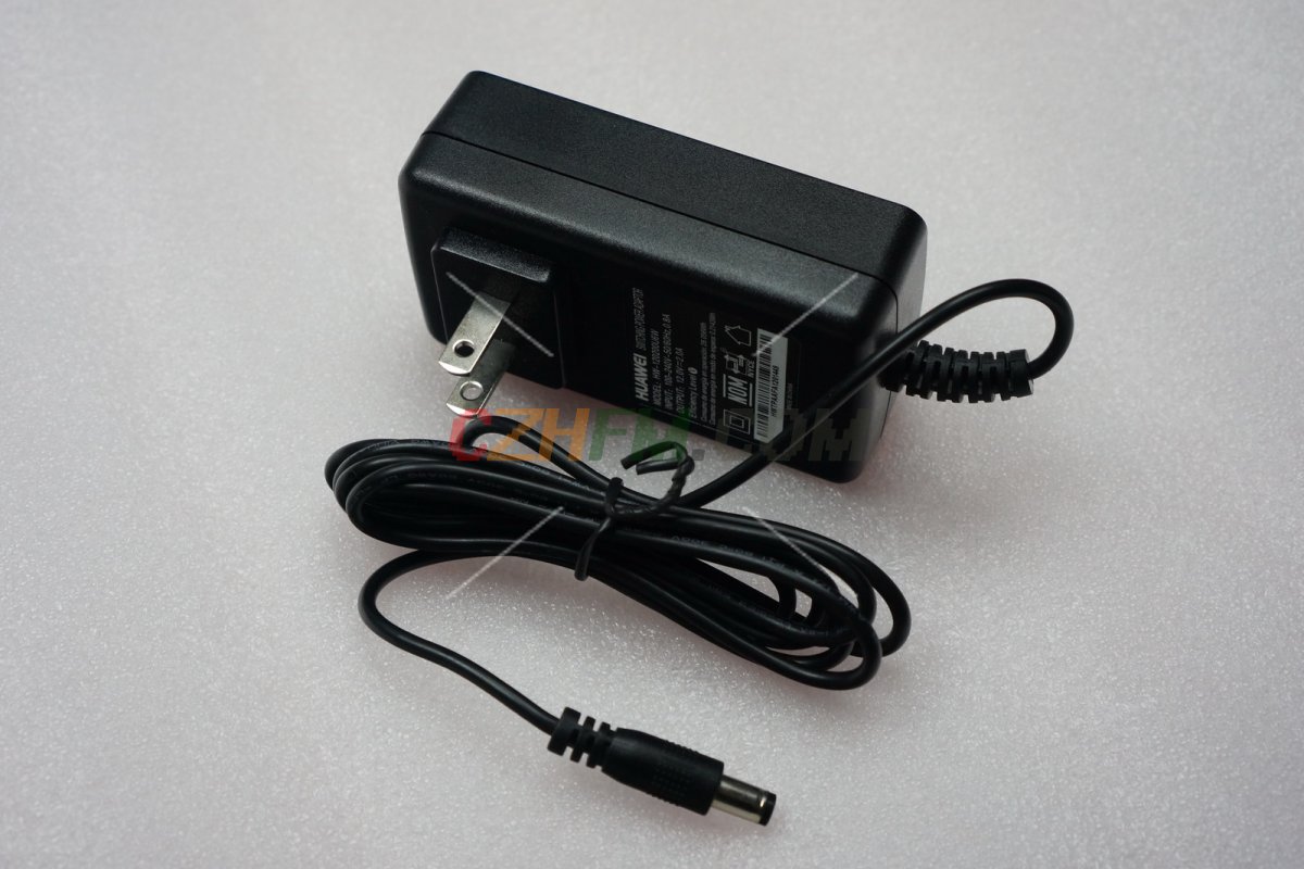 (image for) 500mW 76-108Mhz Home FM TRANSMITTER [CZE-05B] + Power Supply + Antenna - Click Image to Close